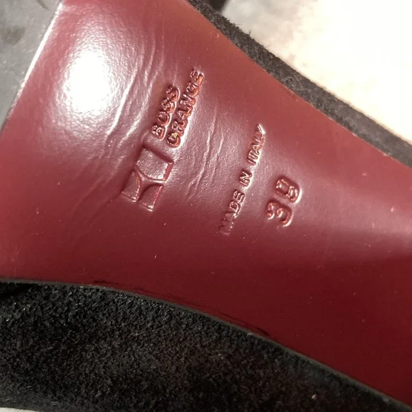 Hugo Boss orange stacked‎ black suede peep toe heels. 4.5” heels Eu 39. Box 10 - Picture 6 of 6